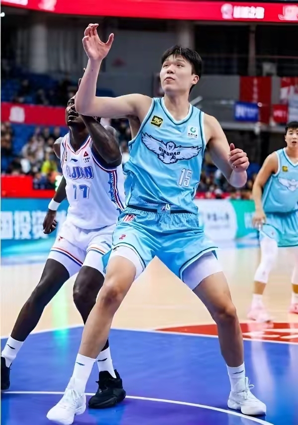 影响深远:联盟中最具商业价值的球员盘点的简单介绍 影响深远:联盟中最具商业价值的球员盘点的简单介绍