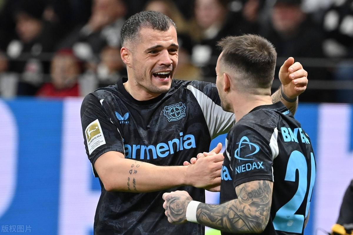 kaiyun体育综合-德甲：多特在补时绝杀对手，追赶拜仁压力倍增