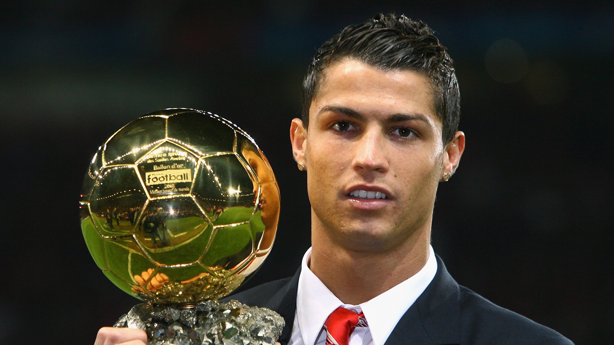 奥尔莫在欧洲杯中获得银靴奖，奥尔莫 青训